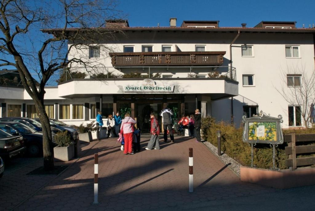 Hotel Edelweiss Innsbruck Bagian luar foto