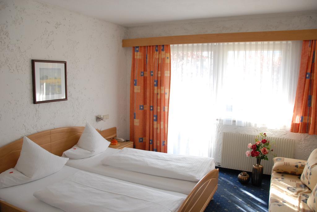 Hotel Edelweiss Innsbruck Ruang foto